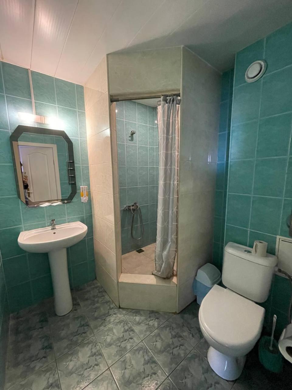 Спортохота Hotel Черкаси Екстериор снимка